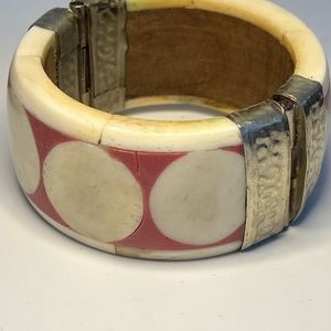 Vintage Bone Brass Pull PIn Hinged Bangle Bracelet Boho